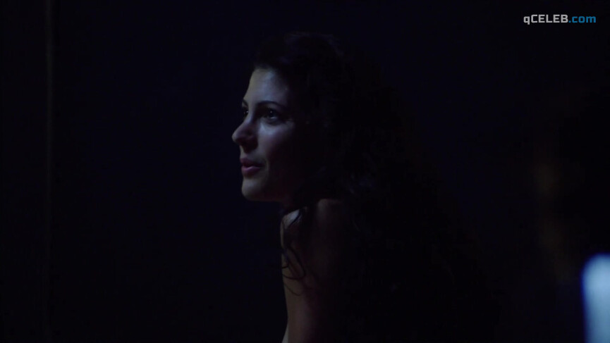 3. Julia Benson sexy – Stargate Universe s01e17 (2010)