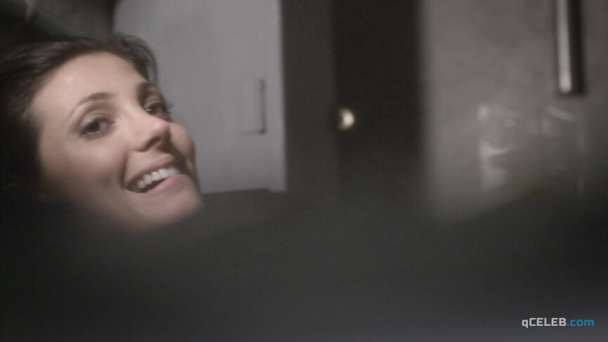 8. Julia Benson sexy – Stargate Universe s01e01 (2009)