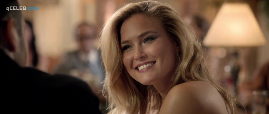 4. Bar Refaeli sexy – Kidon (2013)