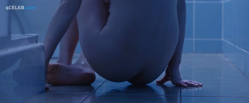 4. Jasmina Polak nude – Summer of Love (2014)