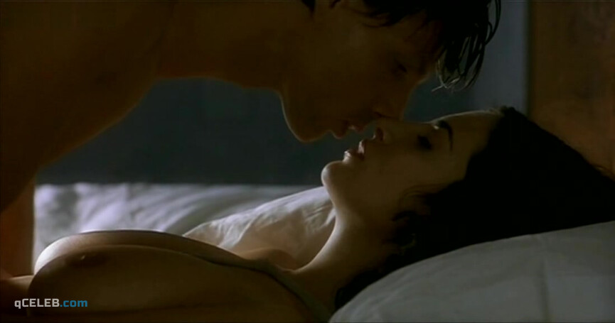 5. Sonia Aquino nude – Signora (2004)