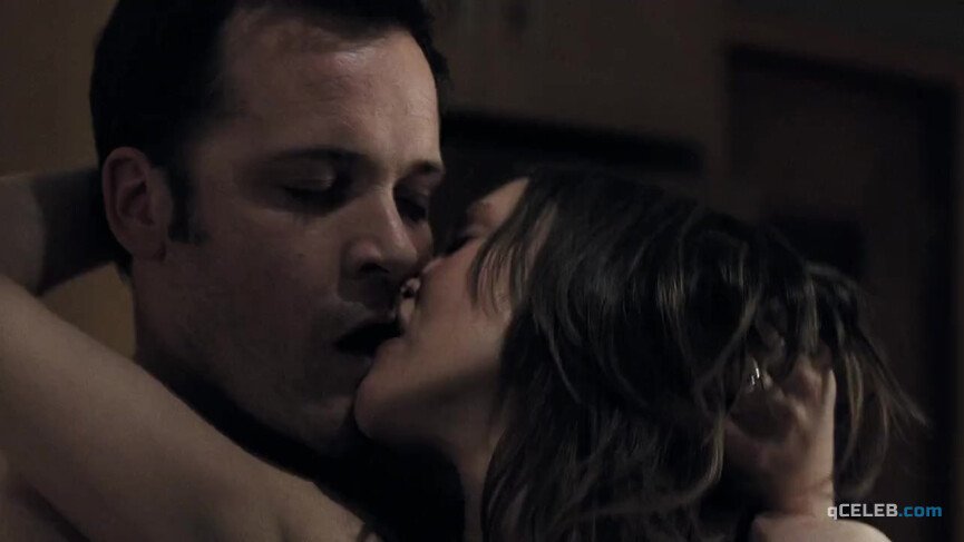 12. Vera Farmiga sexy – Orphan (2009)