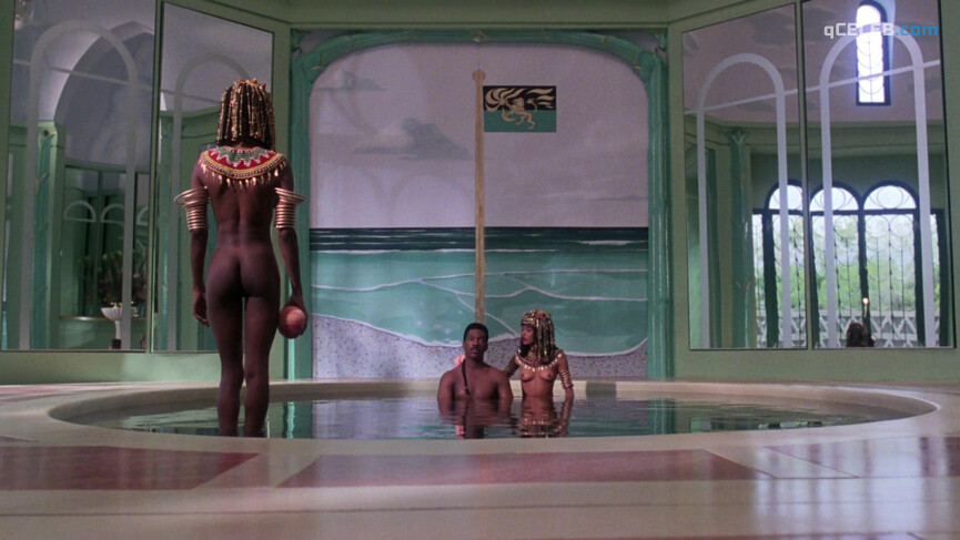 2. Victoria Dillard nude, Michele Watley nude – Coming to America (1988)