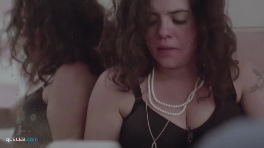 8. Edwarda Gurrola sexy – The Pleasure is Mine (2015)
