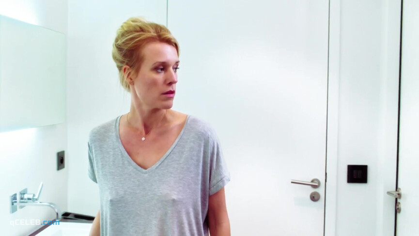 1. Emmeli Stjarnfeldt nude – Surrogate s01e07 (2017)