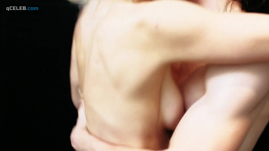 9. Emmeli Stjarnfeldt nude – Surrogate s01e07 (2017)