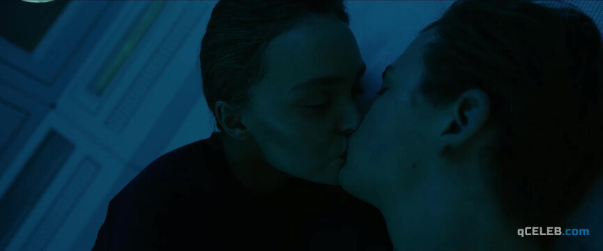 6. Lily-Rose Depp sexy – Voyagers (2021)
