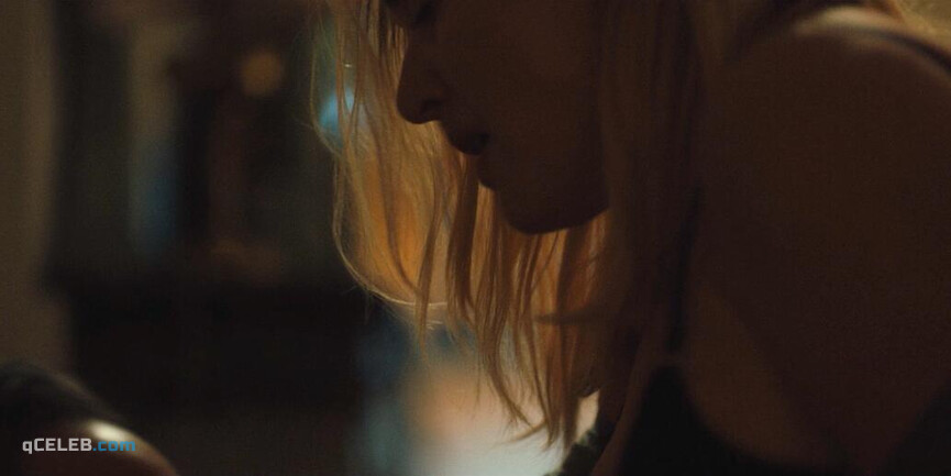 4. Kate Winslet sexy – Mare of Easttown s01e01 (2021)