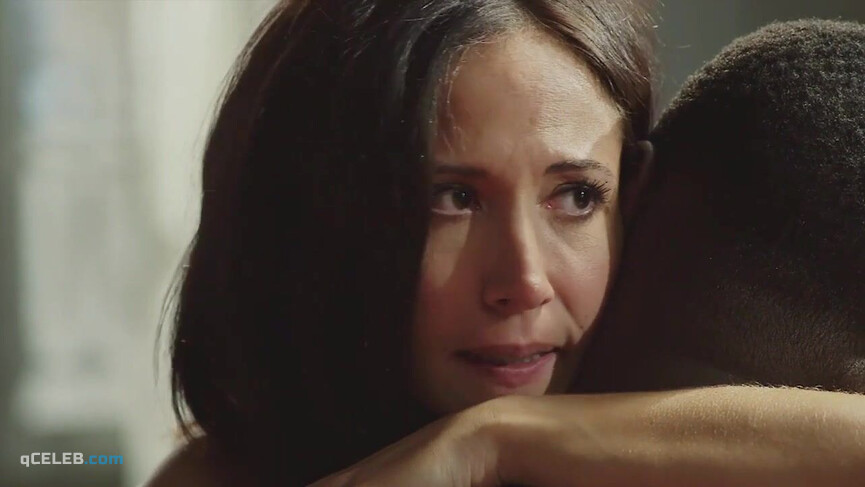 5. Fabienne Carat sexy – Plus belle la vie s13e212 (2017)
