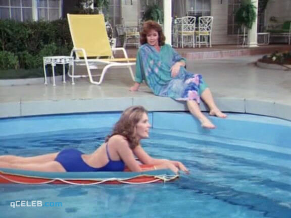 1. Colleen Camp sexy – Dallas s02e19 (1979)