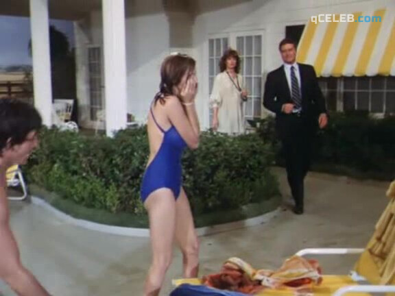 8. Colleen Camp sexy – Dallas s02e19 (1979)