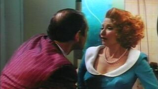 Nancy Mette sexy – Meet the Hollowheads (1989)