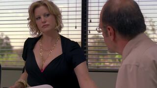Anna Gunn sexy – Breaking Bad s04e09 (2011)