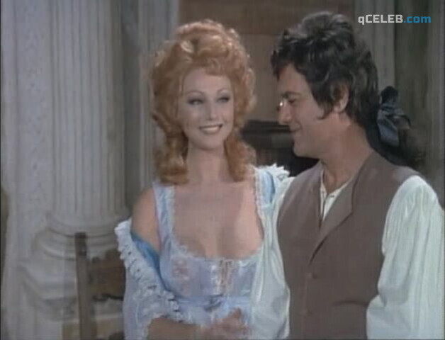 8. Andréa Ferréol sexy, Sylva Koscina nude – Casanova & Co. (1977)