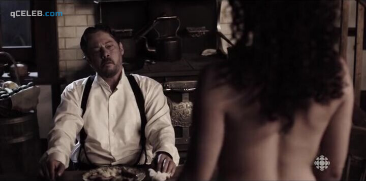 3. Tattiawna Jones sexy – Strange Empire s01e03 (2014)