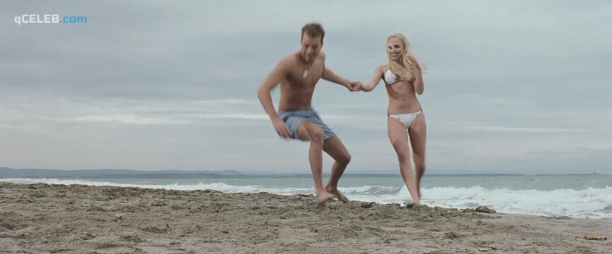 8. Zhasmina Toskova nude, Cerina Vincent sexy – Return to House on Haunted Hill (2007)