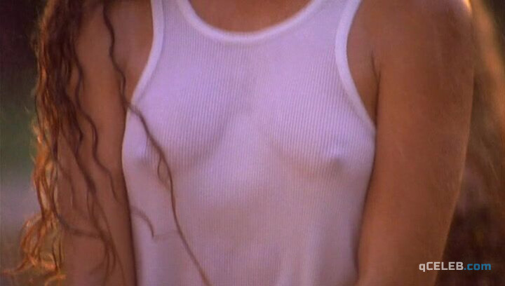 3. Keri Russell sexy, Catherine Hicks sexy – Eight Days a Week (1997)