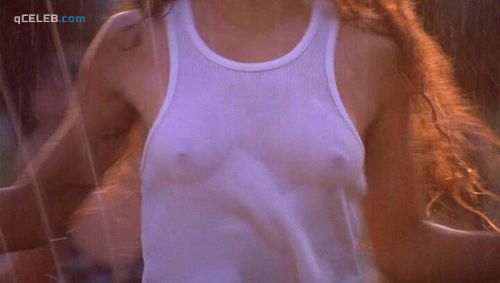 7. Keri Russell sexy, Catherine Hicks sexy – Eight Days a Week (1997)