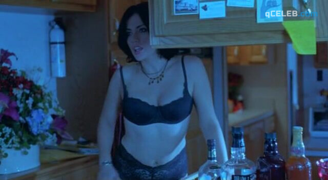 13. Dagmara Dominczyk nude – Tough Luck (2003)
