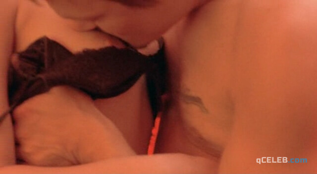 7. Dagmara Dominczyk nude – Tough Luck (2003)