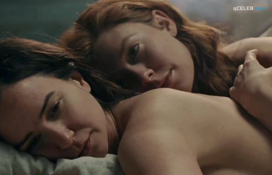 5. Vanessa Kirby nude, Katherine Waterston nude – The World to Come (2020)