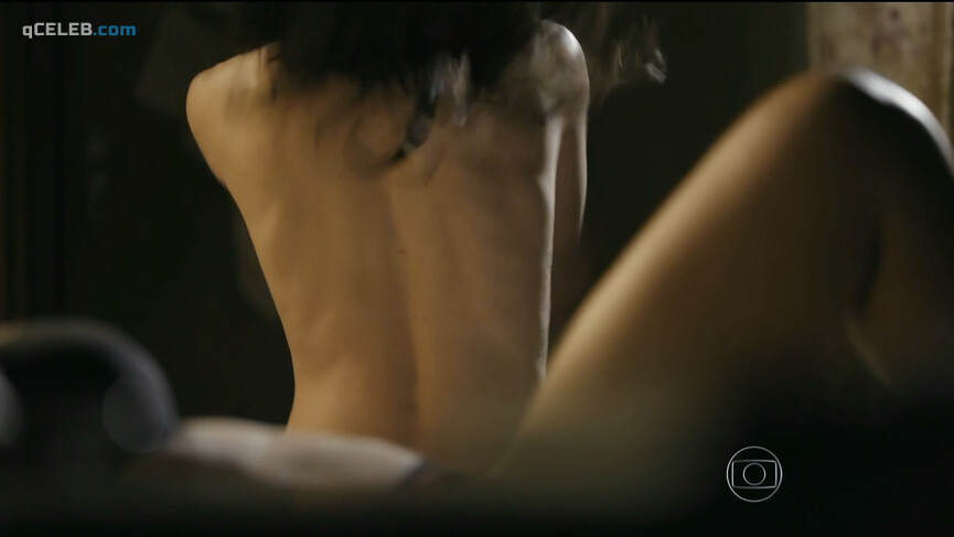 2. Paula Burlamaqui sexy, Marjorie Estiano nude – Eu Que Amo Tanto s01e03 (2014)