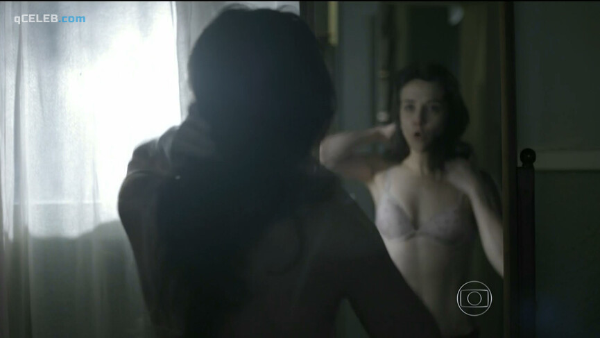 8. Paula Burlamaqui sexy, Marjorie Estiano nude – Eu Que Amo Tanto s01e03 (2014)