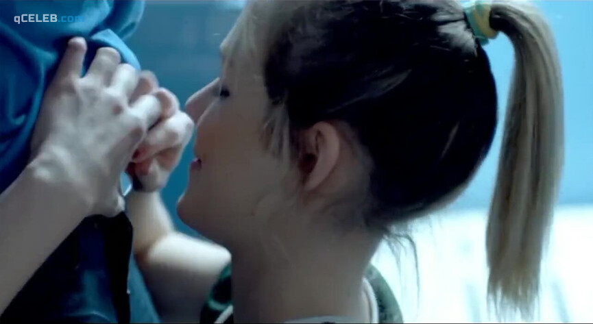 3. Louisa Krause sexy – Toe to Toe (2009)