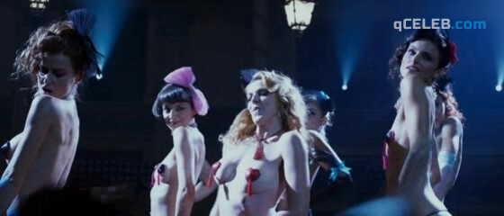 9. Claudia Gerini sexy – Love Is in the Air (2012)