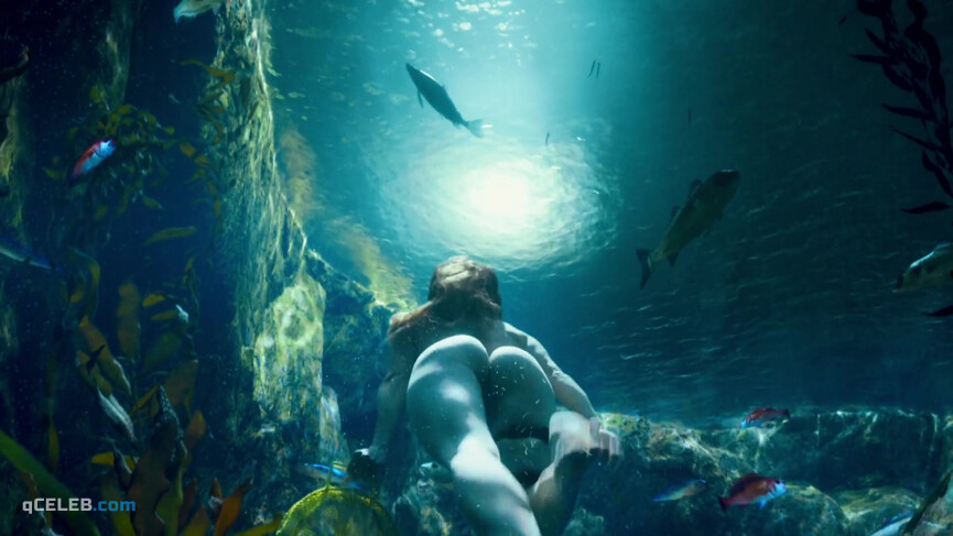 9. Susan Park nude – Snowpiercer s01e01 (2020)