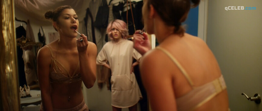 27. Montana Manning nude, Madison Lawlor sexy – Daddy Issues (2018)