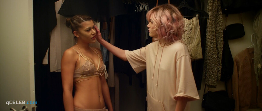 28. Montana Manning nude, Madison Lawlor sexy – Daddy Issues (2018)