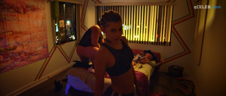6. Montana Manning nude, Madison Lawlor sexy – Daddy Issues (2018)