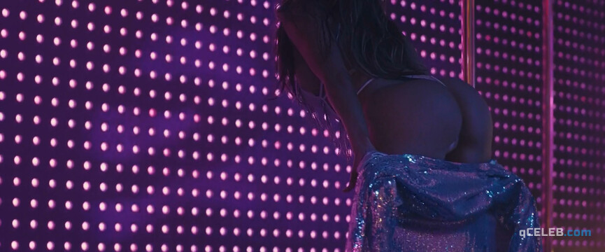 11. Jennifer Lopez sexy, Constance Wu sexy, Julia Stiles sexy, Cardi B sexy – Hustlers (2019)