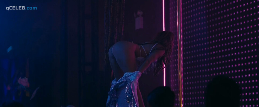 12. Jennifer Lopez sexy, Constance Wu sexy, Julia Stiles sexy, Cardi B sexy – Hustlers (2019)