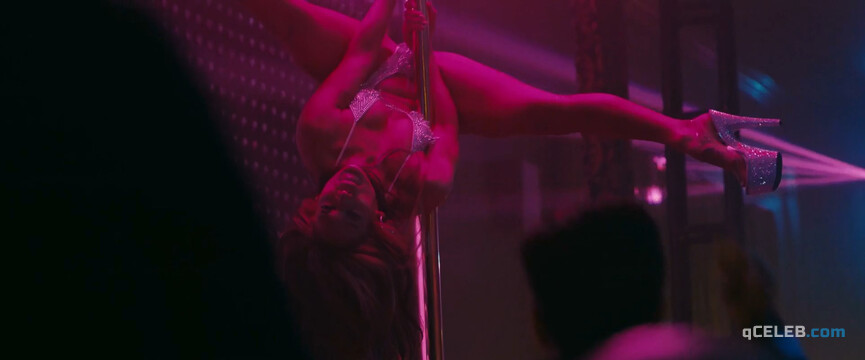 17. Jennifer Lopez sexy, Constance Wu sexy, Julia Stiles sexy, Cardi B sexy – Hustlers (2019)