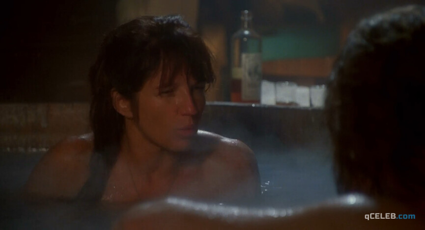 4. Christina Applegate sexy, Ellen Barkin nude – Wild Bill (1995)