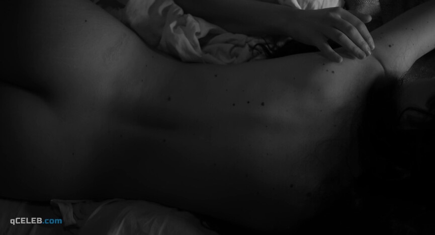 9. Natalia de Molina nude, Greta Fernandez nude – Elisa & Marcela (2019)