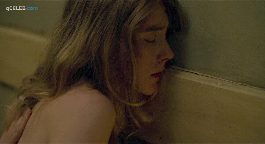 6. Kate Winslet nude, Saoirse Ronan nude – Ammonite (2020)