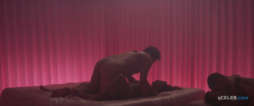 13. Dira Paes nude – Divine Love (2019)