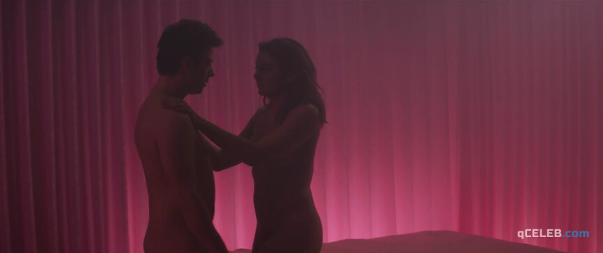 9. Dira Paes nude – Divine Love (2019)