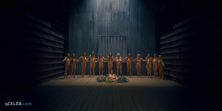 2. Isabelle Grill nude – Midsommar (2019)