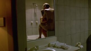 Cate Blanchett sexy – Little Fish (2005)