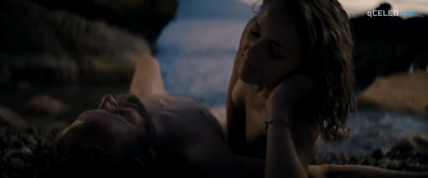 4. Luise Heyer nude – The Most Beautiful Couple (2018)