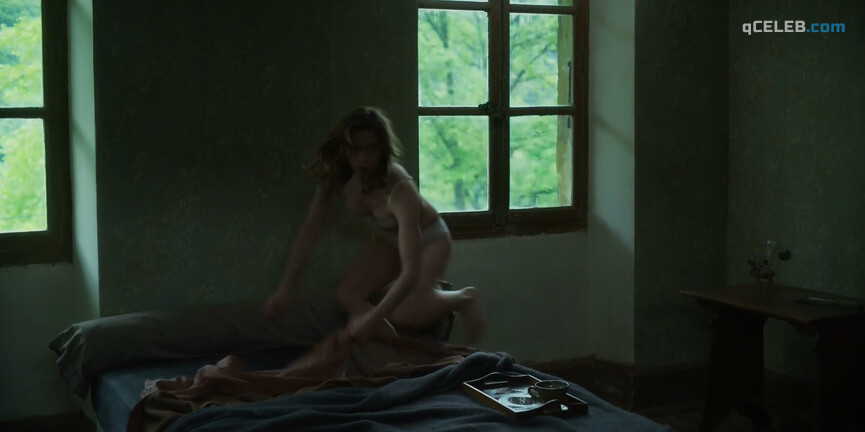 6. Lou de Laage nude – White as Snow (2019)