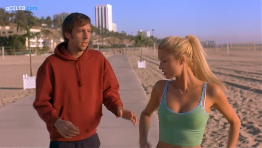 5. Paris Hilton sexy – The Hottie & The Nottie (2008)