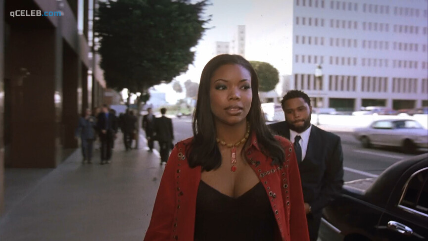2. Gabrielle Union sexy – Cradle 2 the Grave (2003)