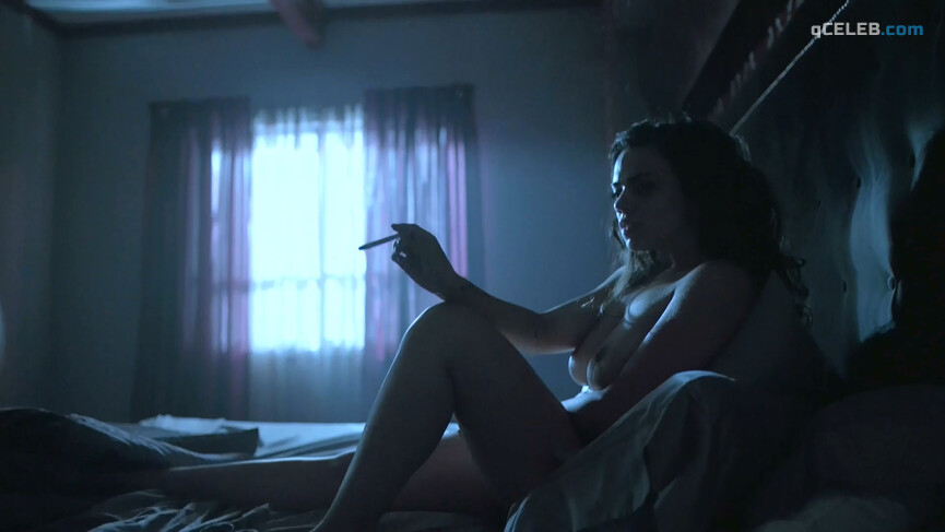 1. Leslie Lluvet nude – Ice s01e02 (2019)