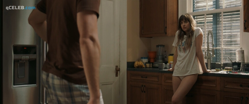 4. Dakota Johnson sexy – Wounds (2019)