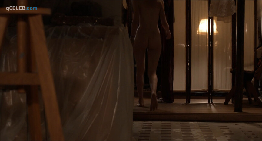 1. Marie Martins de Sampaio nude – Simon et Suzanne, Ninon (2013)